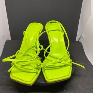 Zara Neon Green Strappy Heels EUC size 39 (8  - 8.5)
